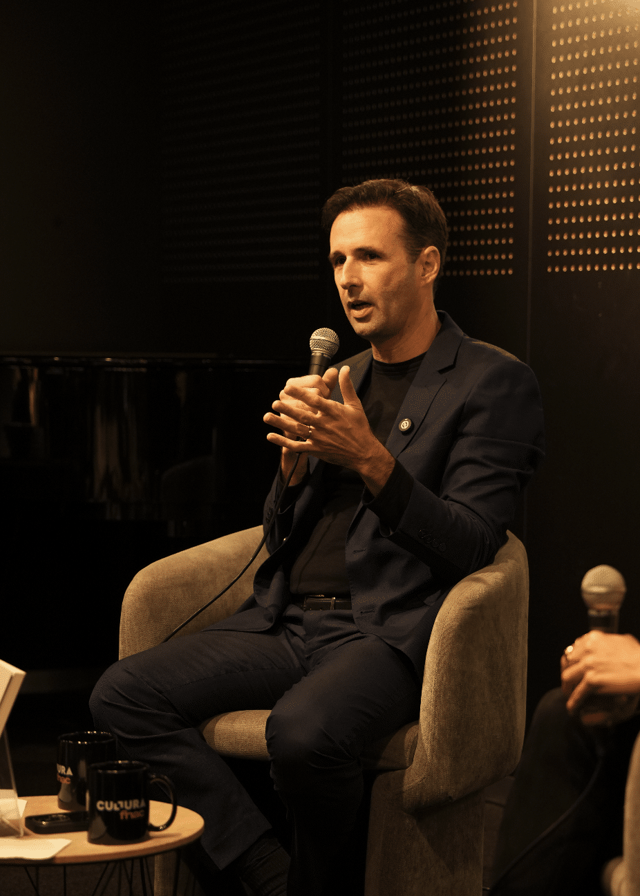 Pedro Frias a apresentar o Método HLE